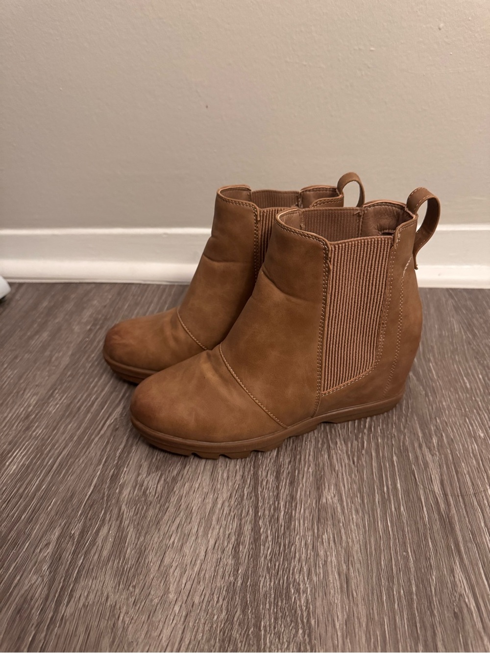 Athlefit Women's Tan Wedge Ankle Boots